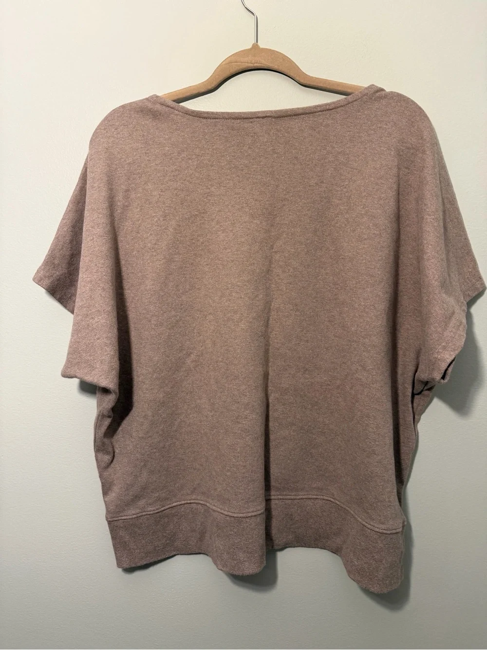 Pact Organic Cotton Airplane Dolman Top Deep Taupe Heather - Picture 4 of 5